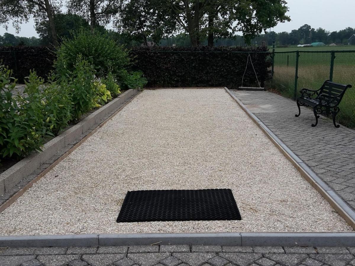 Cozy Holiday Home In Oisterwijk With Swimming Pool Exterior foto