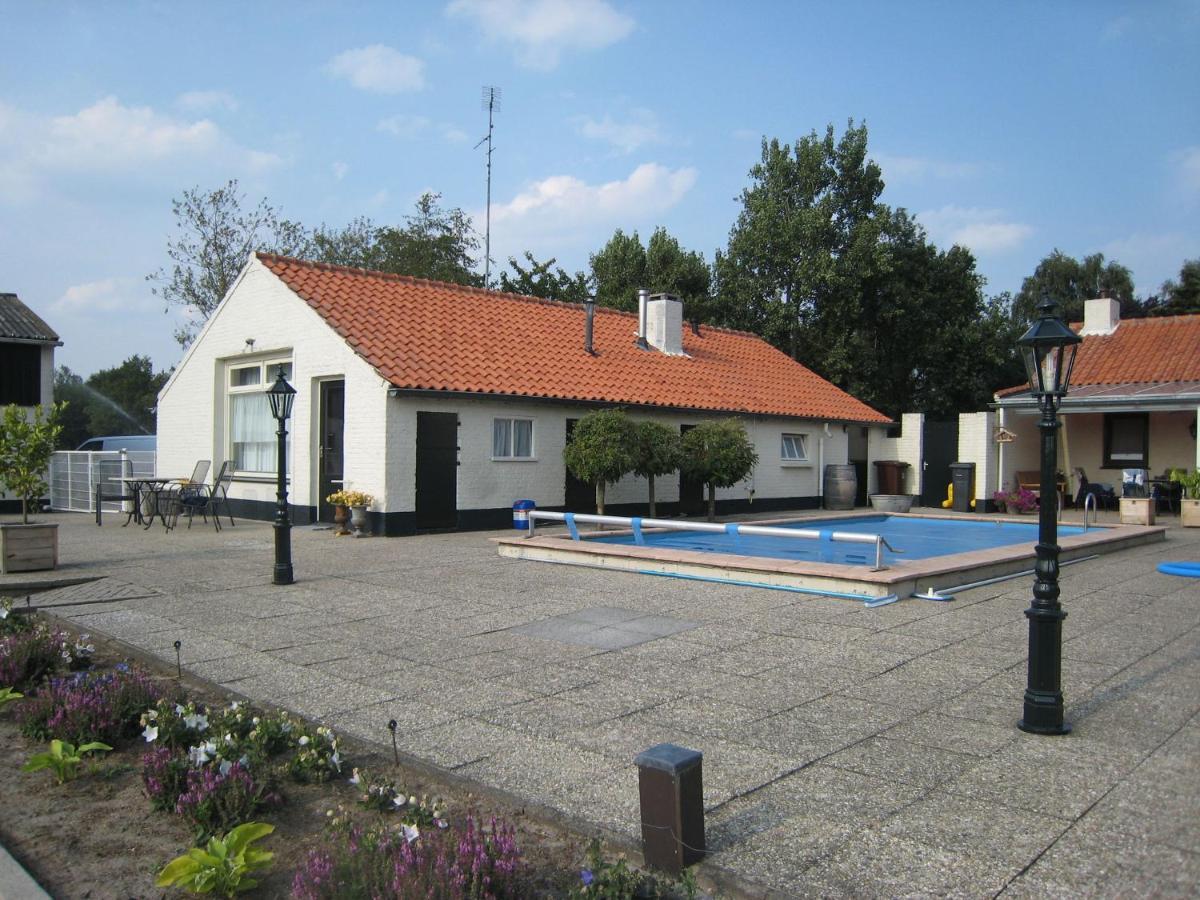 Cozy Holiday Home In Oisterwijk With Swimming Pool Exterior foto